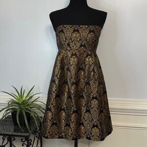 NWOT Michael Kors Black Gold Floral Metallic Tapestry Strapless Cocktail Dress 8